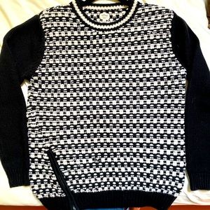 Wilfred black and white sweater